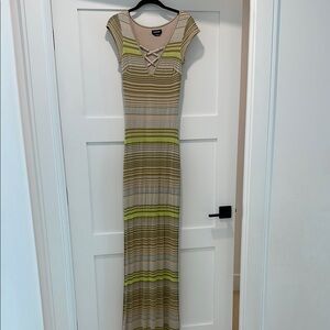 bebe Cream and Tan Bodycon Maxi Dress with Cap Sleeves and Scoop Neck